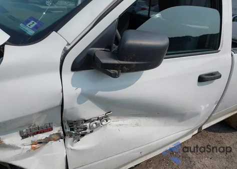 2019 Ram 1500 Classic Tradesman 4X2 8' Box из США, поврежденный, VIN 3C6JR6DT8KG537254